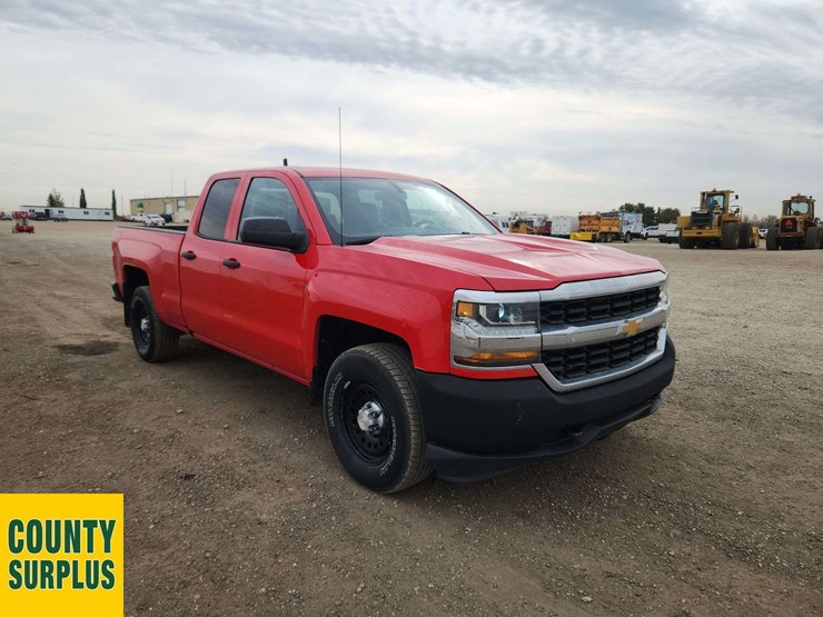 2018-chevrolet-silverado-1500-image-2