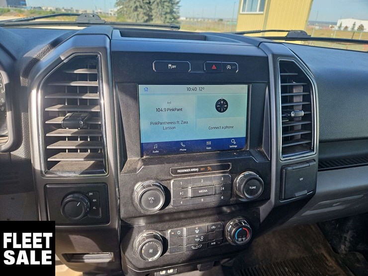 2020-ford-f150-image-19