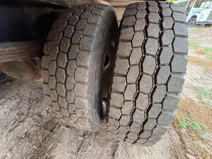 2015-ford-f650-image-73