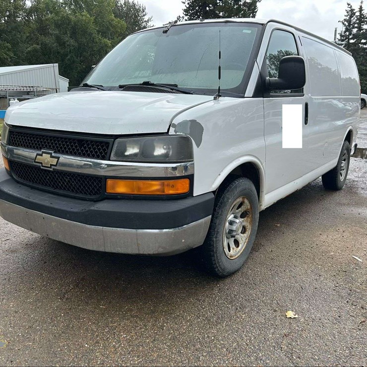 2012 CARGO EXPRESS