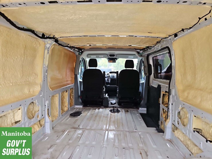 2017-ford-transit-image-16