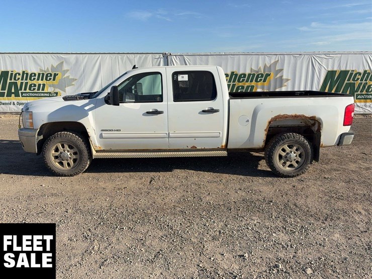 2011-chevrolet-silverado-2500hd-image-5