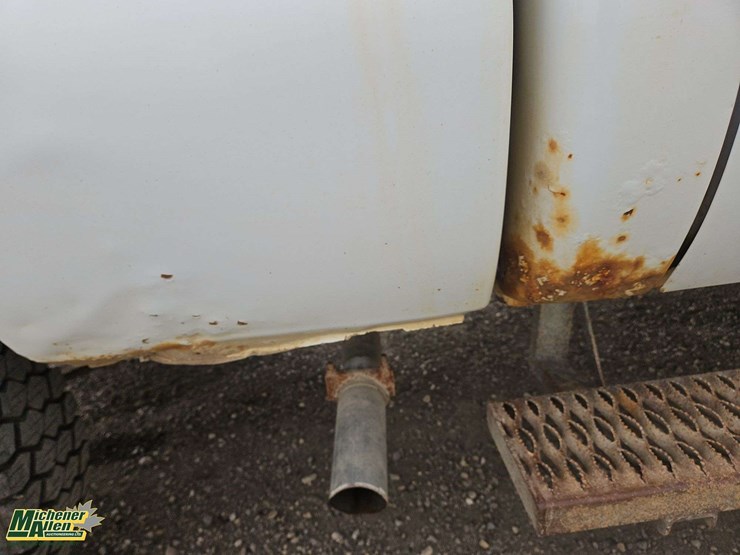 2011-ford-f250-image-33