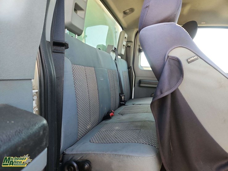2013-ford-f250-image-19