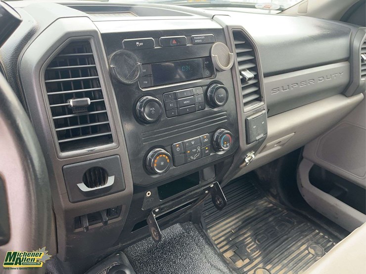 2019-ford-f350-image-19
