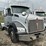2017-kenworth-t880-image-1