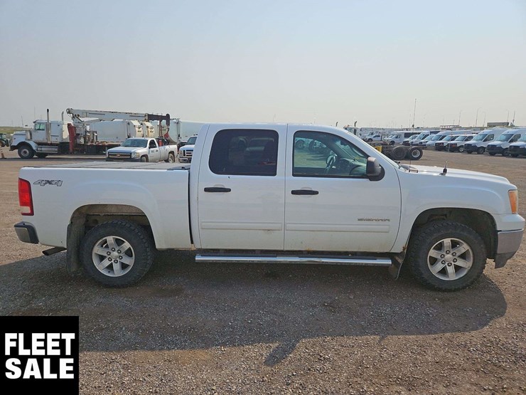 2013-gmc-sierra-1500-sle-image-7