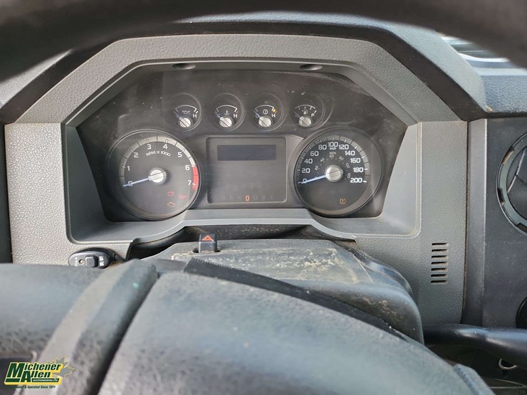 2011-ford-f350-image-18