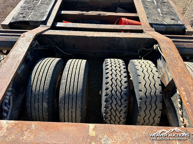 2011-stellar-24-wheel-double-drop-removable-neck-lowboy-trailer-image-44