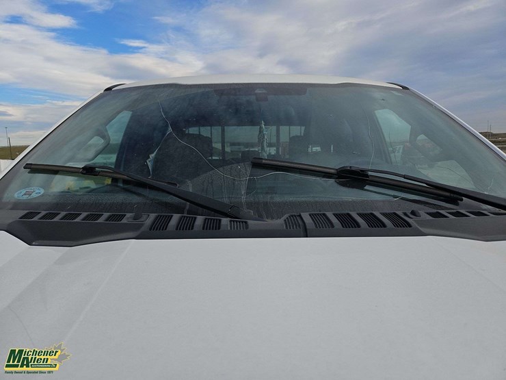 2020-ford-f350-image-32