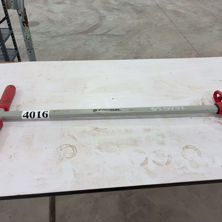 Corona Weeder