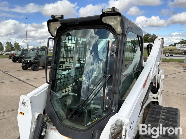 2019-bobcat-t770-image-13