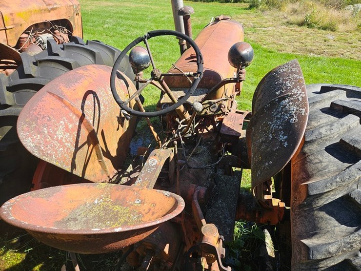 #2525-•-case-tractor-image-25