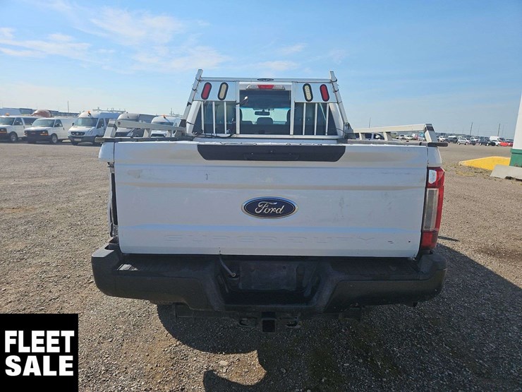 2019-ford-f350-image-6
