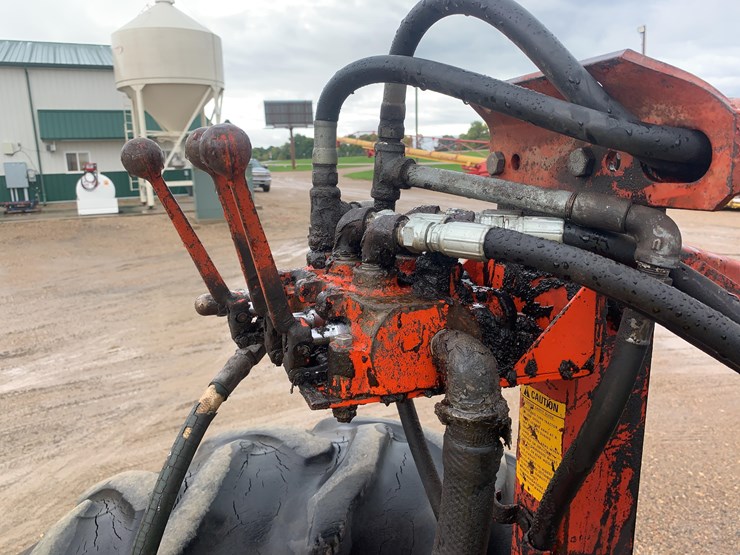 john-deere-60-image-24