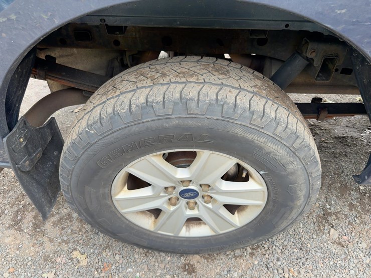 2017-ford-f150-xlt-image-9