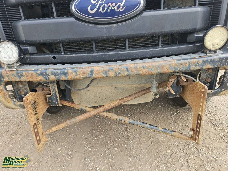 2011-ford-f250-image-31