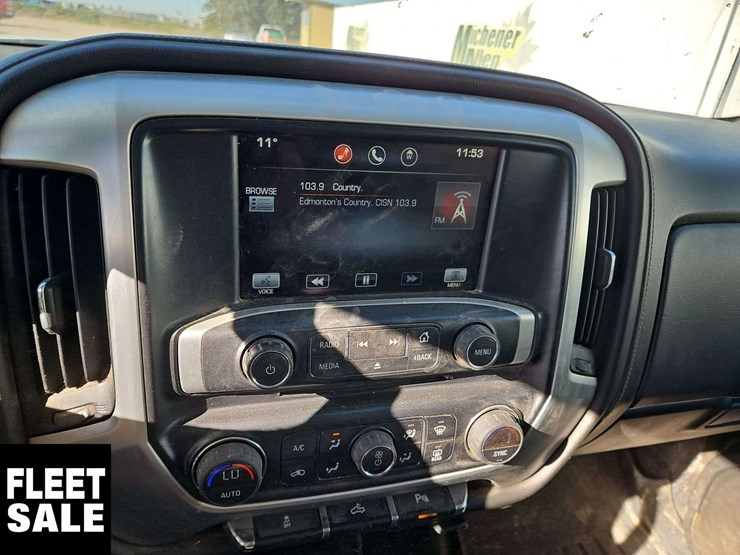 2014-gmc-sierra-1500-image-21