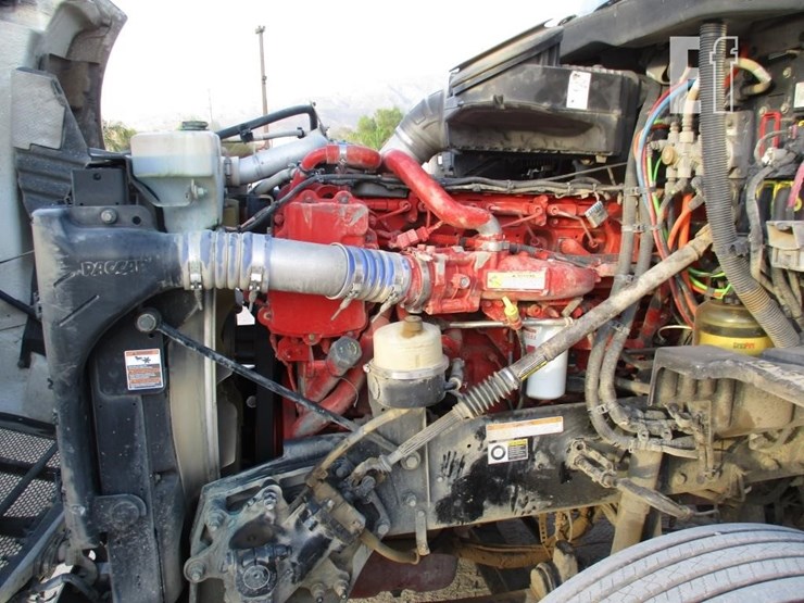2016-peterbilt-579-image-6