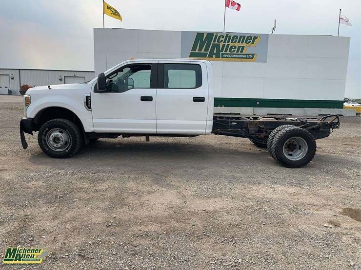 2019-ford-f350-image-5
