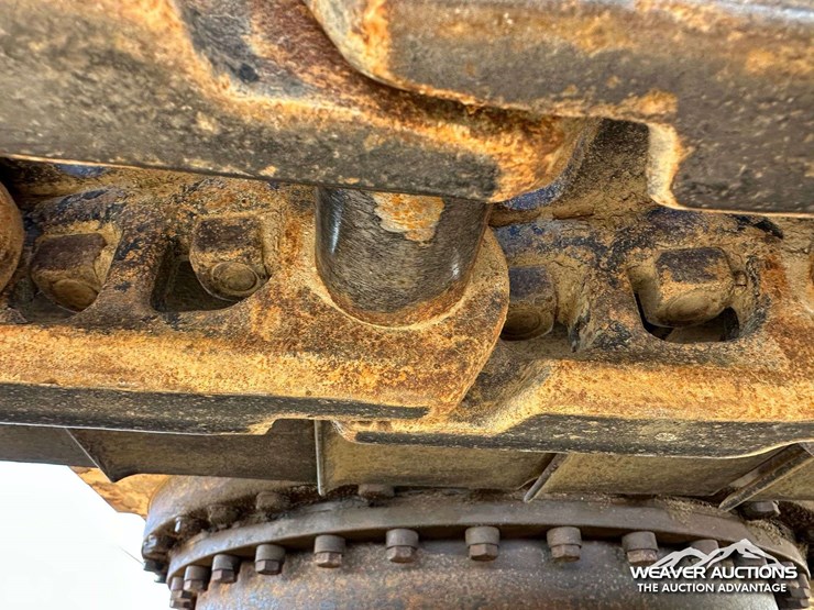 caterpillar-324e-image-38