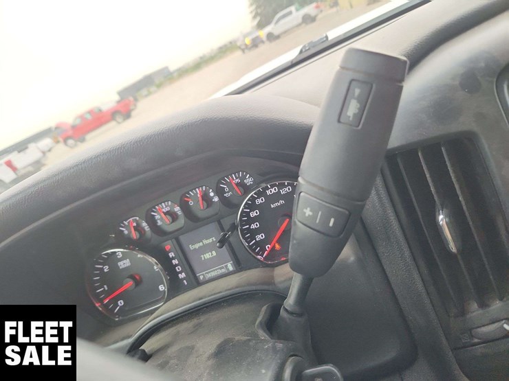 2015-gmc-sierra-2500hd-image-7