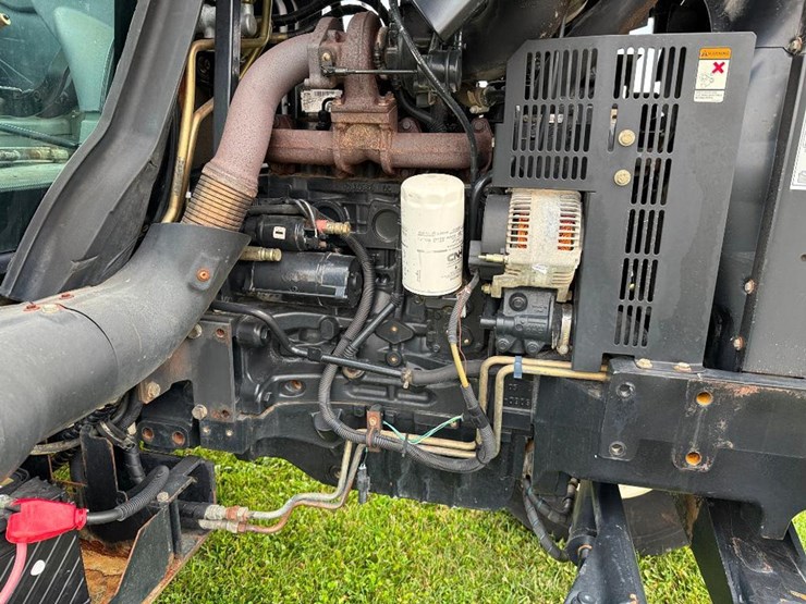 new-holland-ts110a-image-33