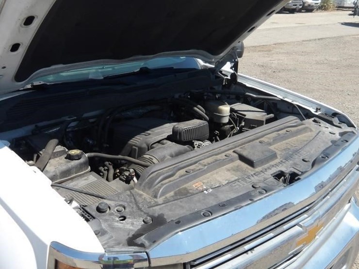2016-chevrolet-silverado-2500-image-8
