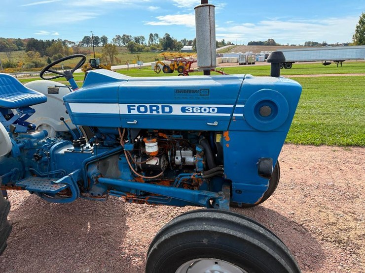 ford-3600-image-14