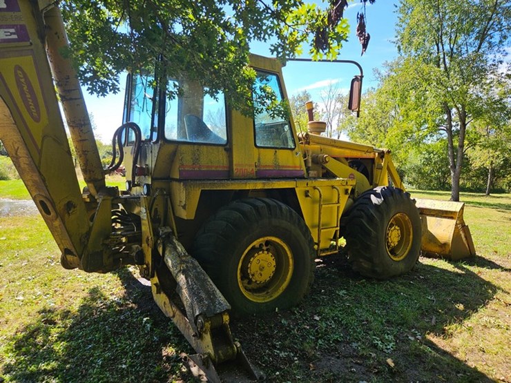 #2533-•-bucyrus-erie-200-4-series-iii-dynahoe-backhoe-image-59