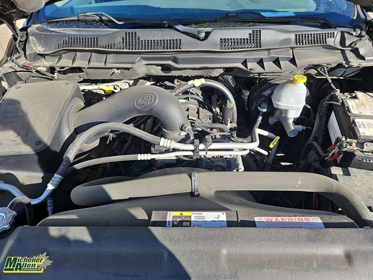 2013-dodge-1500-image-26