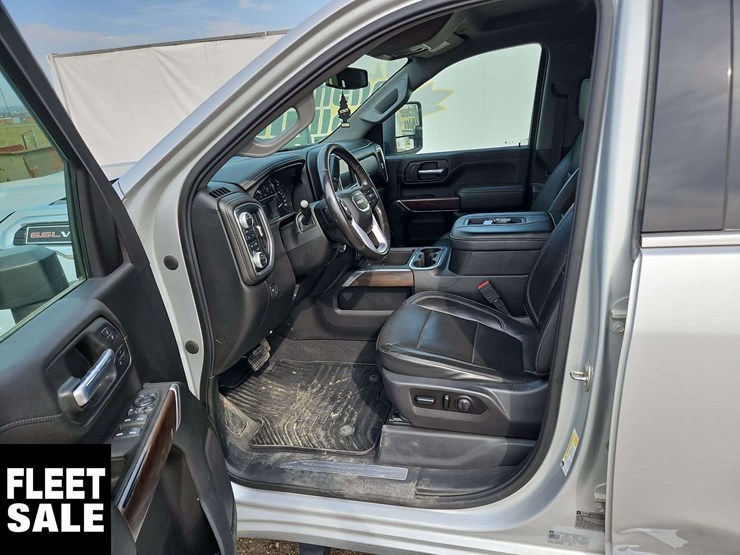 2020-gmc-sierra-2500hd-image-13
