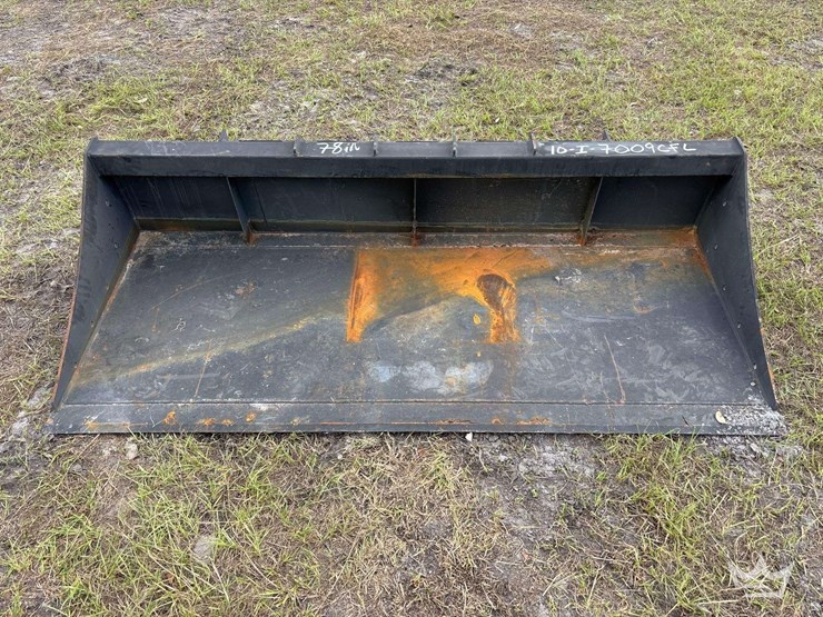 80in-bucket-skid-steer-attachment-image-5
