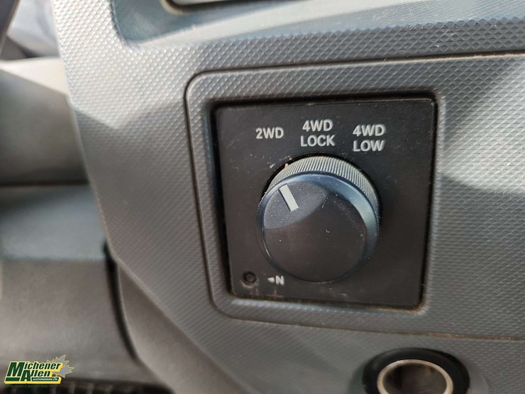2009-dodge-ram-2500-image-19