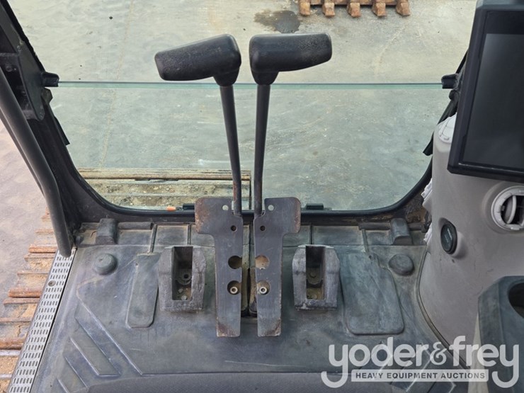 2021-volvo-ec200el-image-77
