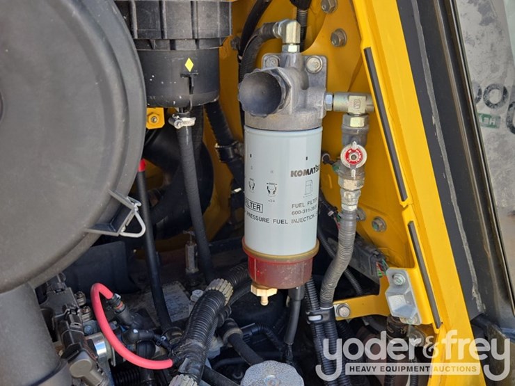 2018-komatsu-d61ex-24-image-47
