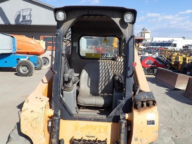 2019-mustang-1900r-skid-steer-loader-image-18