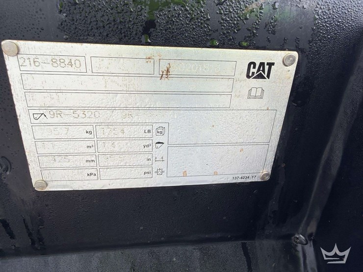 caterpillar-216-image-4