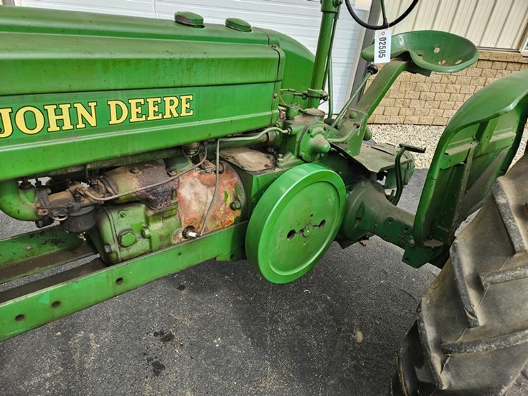 john-deere-h-image-32