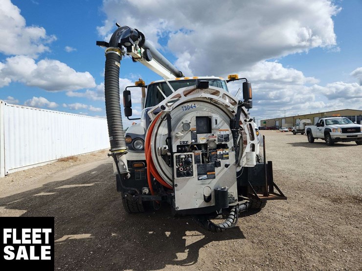 2014-international-workstar-7500-image-8