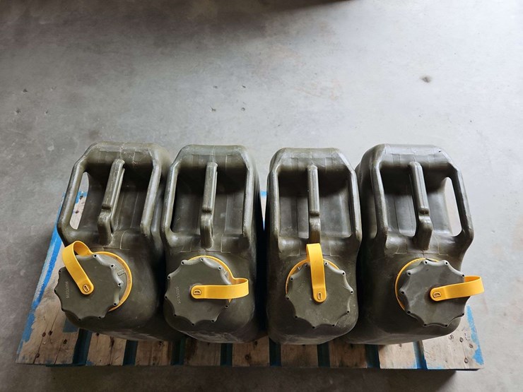 4-20l-diesel-fuel-cans-image-6