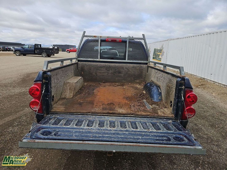 2008-dodge-ram-2500-image-15