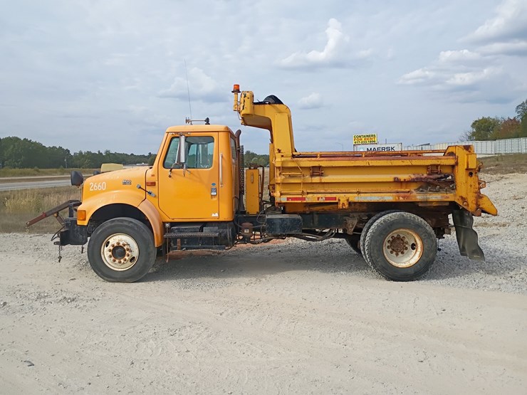 2000-international-4900-image-3