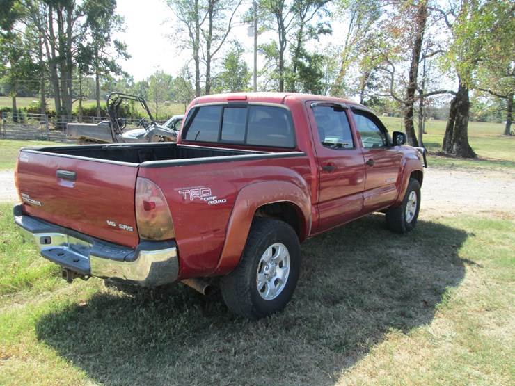 2005-toyota-tacoma-image-3