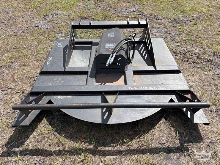 70in-hydraulic-brush-cutter-skid-steer-attachment-image-7