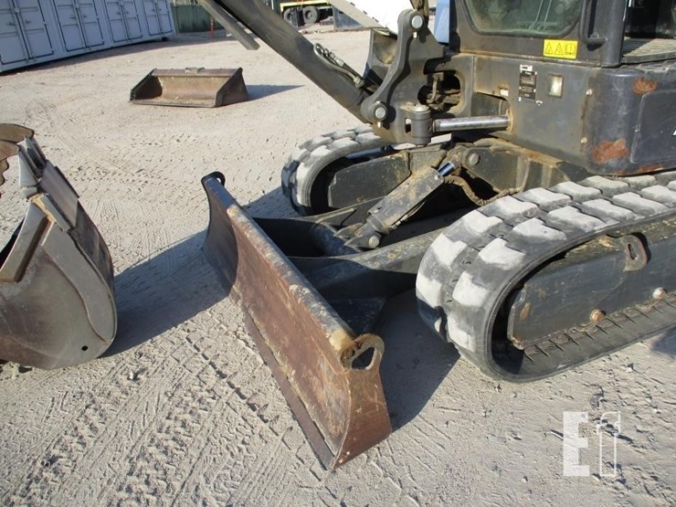 2022-bobcat-e60-image-15