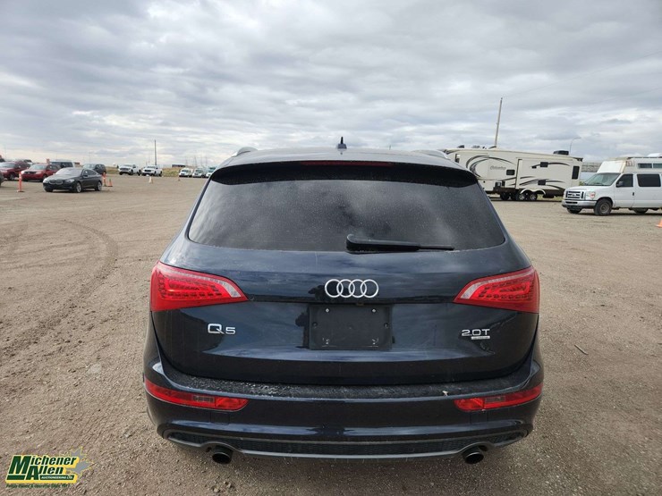 2012-audi-q5-image-6