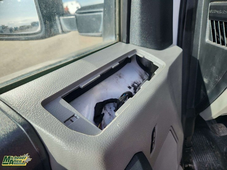 2019-ford-f250-image-18