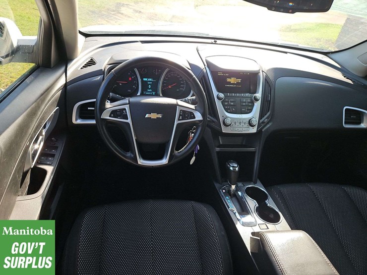 2017-chevrolet-equinox-image-18