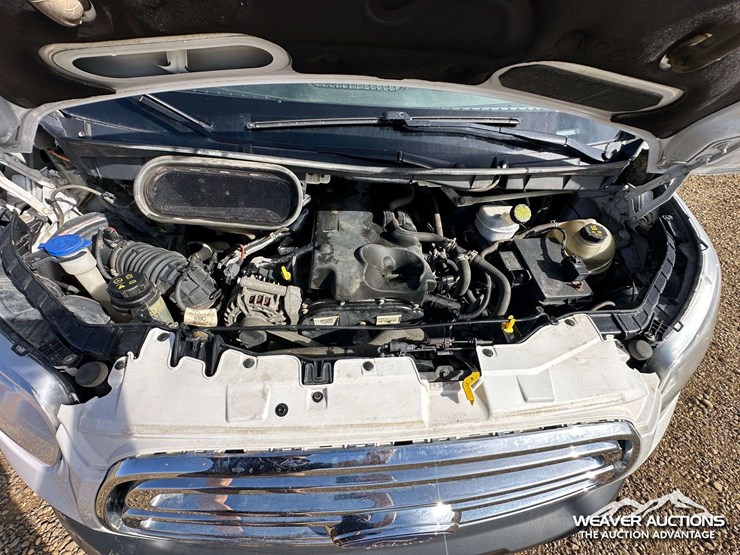 2019-ford-transit-image-51